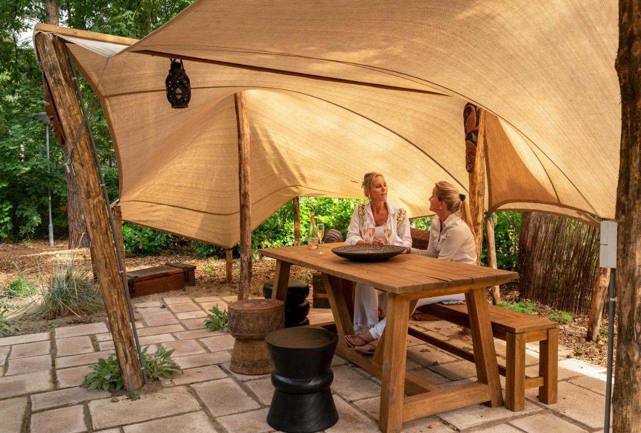 Zen-Bungalow No 4 Met Sauna En Hottub Rheezerveen Екстер'єр фото