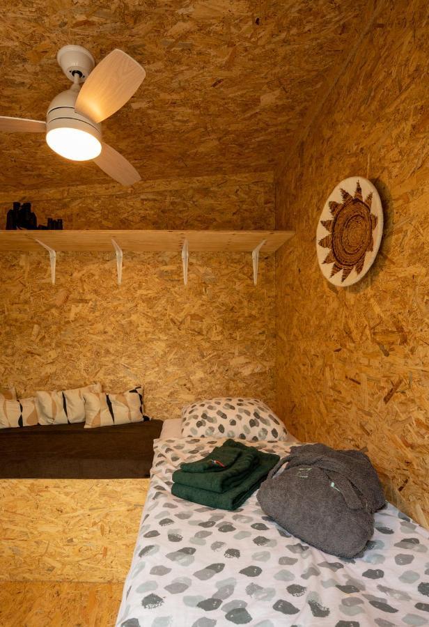 Zen-Bungalow No 4 Met Sauna En Hottub Rheezerveen Екстер'єр фото